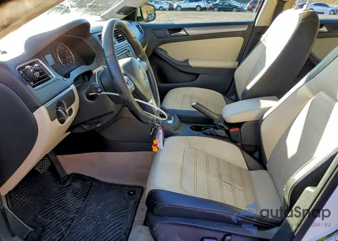 2013 Volkswagen Jetta Sel z USA, uszkodzony, nr VIN 3VWLP7AJ7DM435185